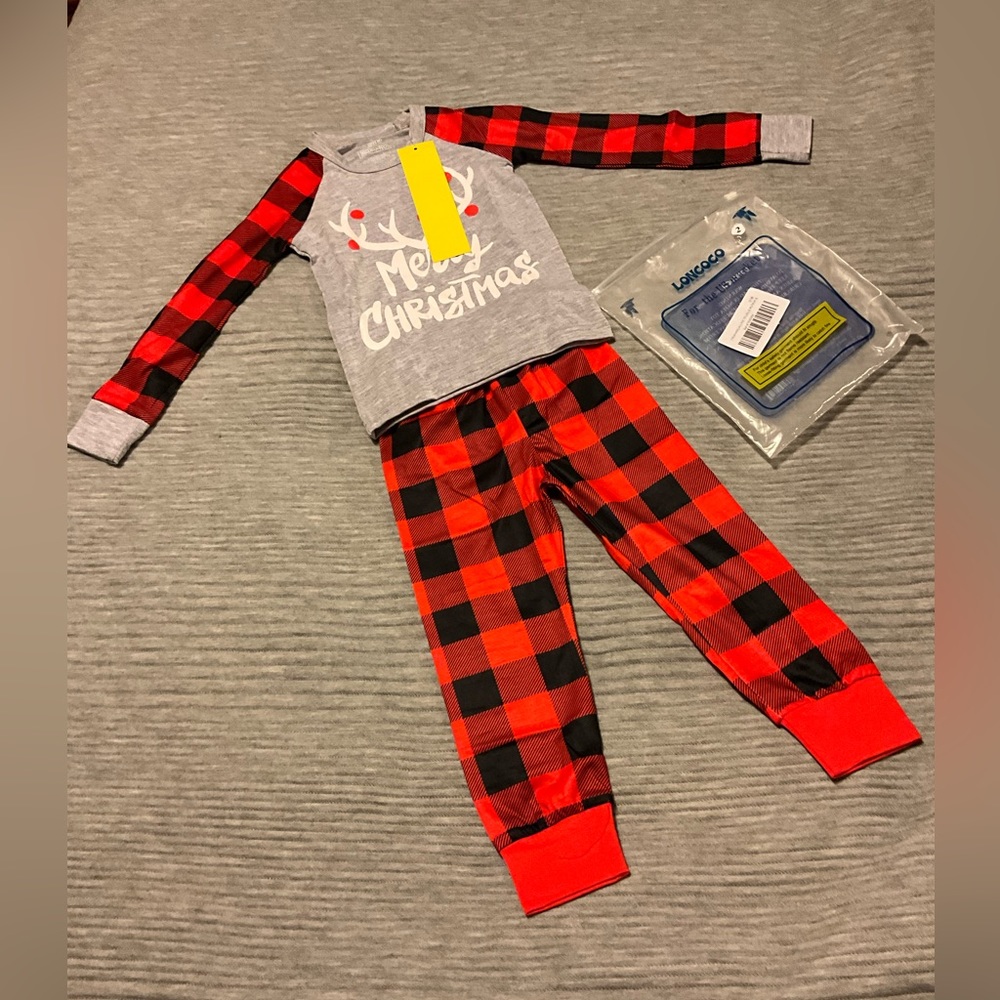 🍒 NWT Loncoco Kids Christmas Pajamas. Size 2T.